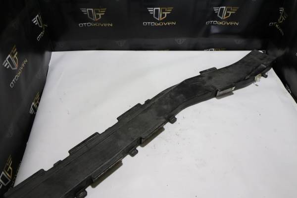 FORD TRANSİT 330 L-M-S ÇIKMA PARÇA TRANSİT V363 TABAN ALT KABLO PLASTİĞİ